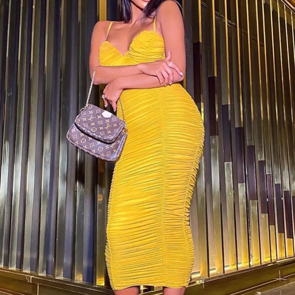 Ruched MIDI Dress